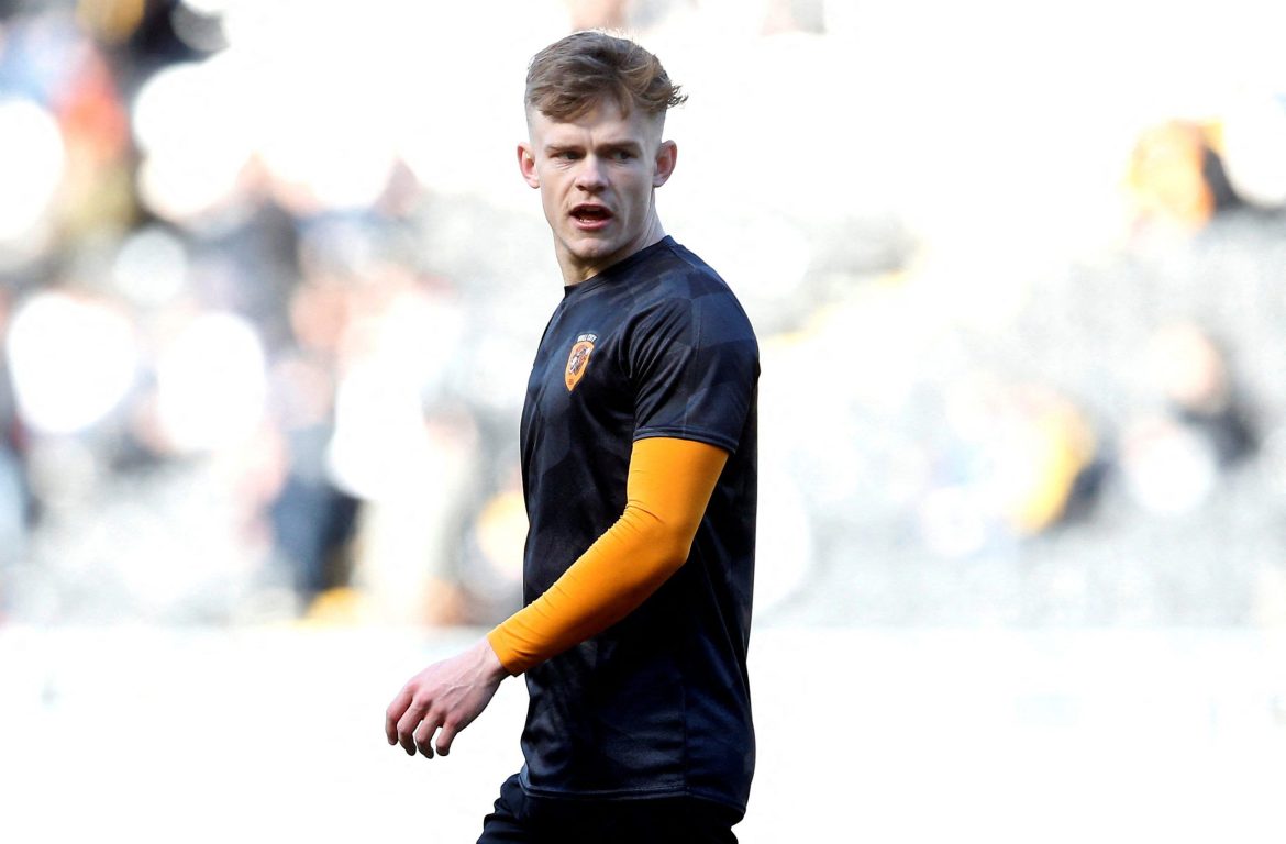 Wolves eye move for Keane Lewis-Potter